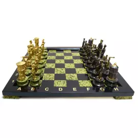 Russian Railways chess is made of large serpentine and dolerite